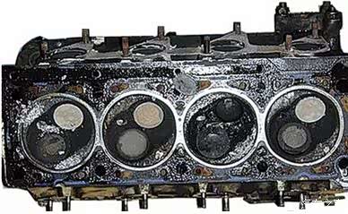 【5分钟 教你如何清理汽车中的积碳!_东莞松祺