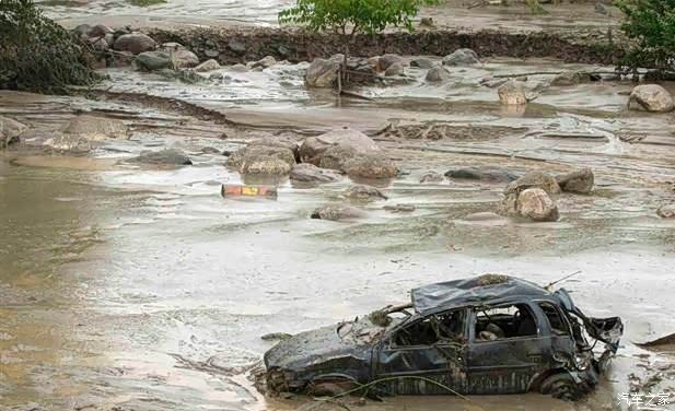 【汽车陷进泥沼里出不来了怎么办_永城宏发长安汽车维修保养】-汽车之家