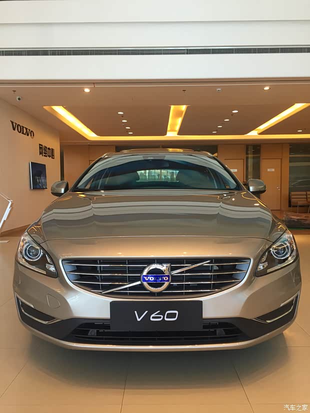 刀闸是220V60A我有5台2匹的空调制热时为什