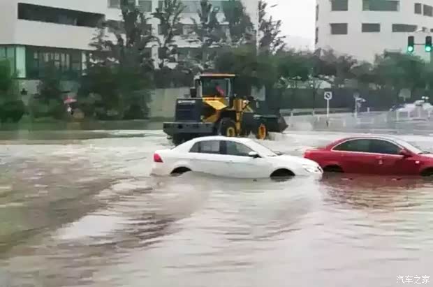 【涉水险是万能 保险公司告诉你赔不赔_汽车新