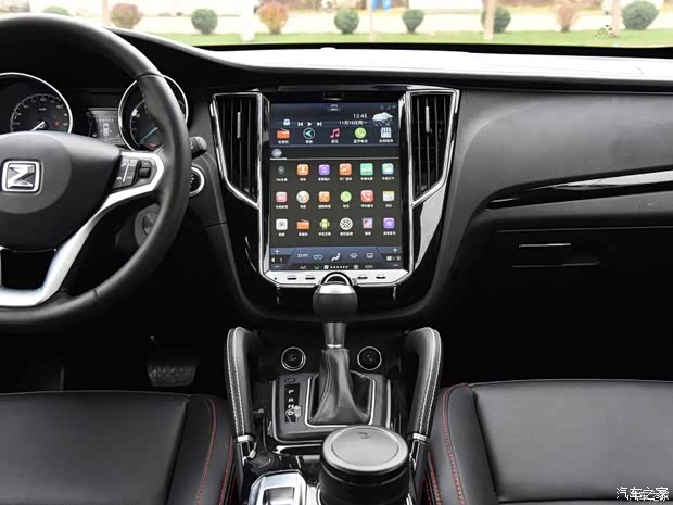 【众泰SR7 12寸超大屏中控深度解析_赤峰市庞