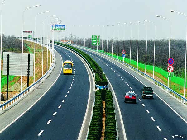 【图】磨合期的汽车 到底能不能否飙高速