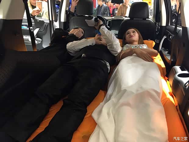 【图】SWM斯威汽车遵义全兴4S店开业盛典!