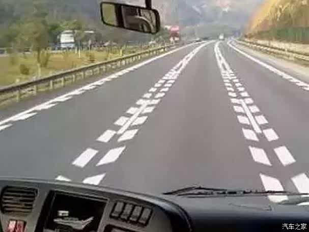 【高速上6种特有标线一定要记牢_湖南潍柴英