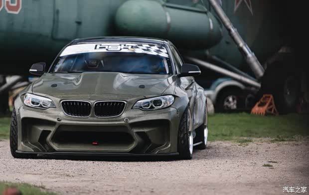 【劲量小子 改820马力宝马2系漂移赛车_沈阳