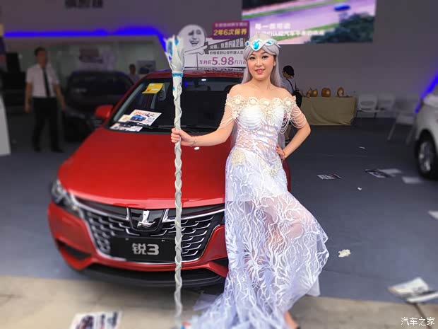 【图】回顾纳智捷展区美女云集 订购量猛增