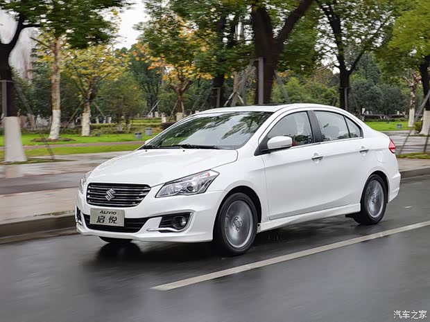 【网约车合法 铃木车型成网约车市场新宠_长安