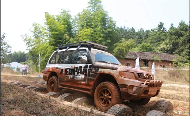 【车展钜惠!猎豹Q6交100抵10000元_哈尔滨猎