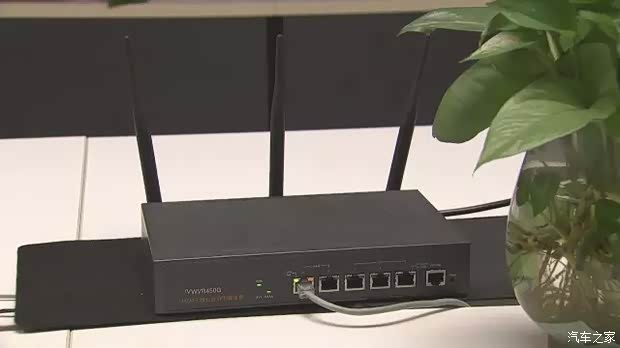 【出门有免费WiFi用 你可能会掉进陷阱里_江淮