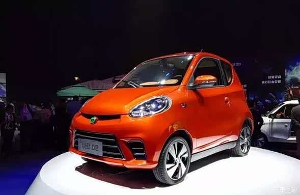 【5.99万元纯电动汽车众泰云100S值得买_武汉