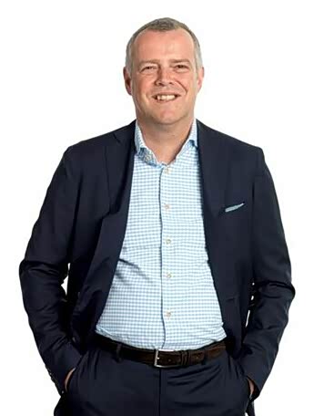 【吉利任命魏思澜为全球市场营销副总裁_开封