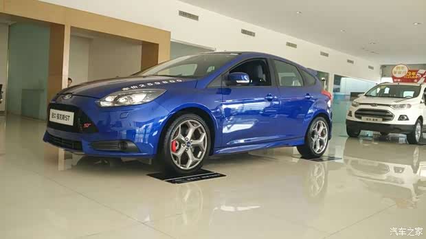 【图】福克斯ST限量运动选装包新车色驾凌盛
