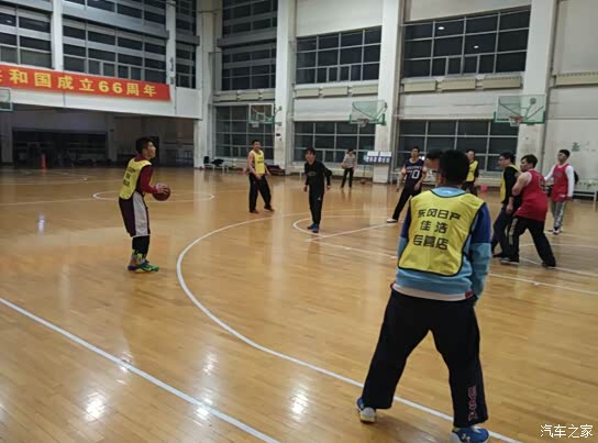 【佳浩车友会篮球足球会员俱乐部活动回顾_佳