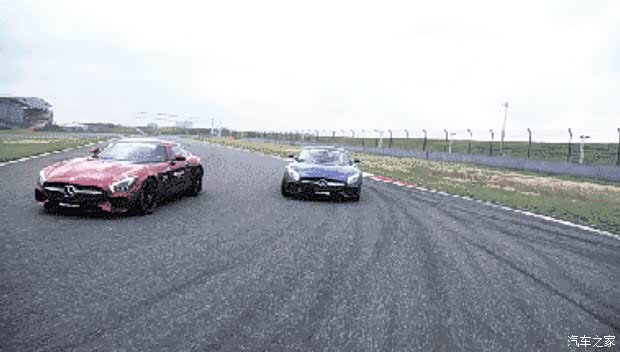 【梅赛德斯-AMG驾驶学院 赛道三部曲_郑州之