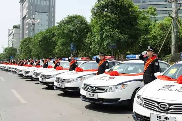 宾馆获最受公务员关注自主车型大奖_靖江广