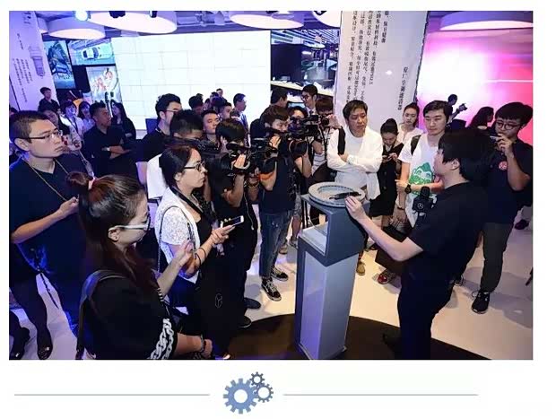 奔驰售后新品媒体发布会精彩开启!_宜宾仁孚汽