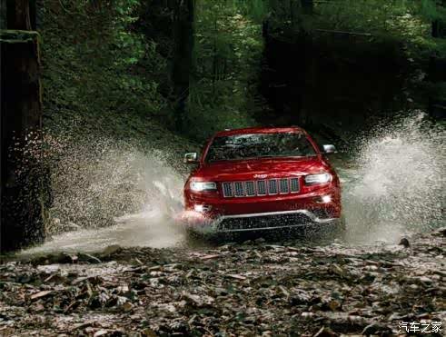 【图】专业级豪华SUV大切诺基风雨中披荆斩棘