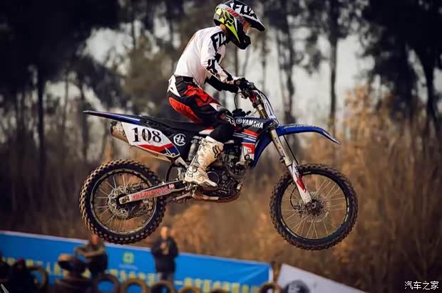 【图】万恒三菱携风速山猫越野摩托车大赛落幕