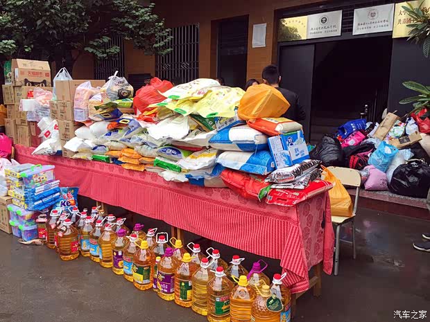 【图】 smart车友会聋哑学校献爱心公益活动