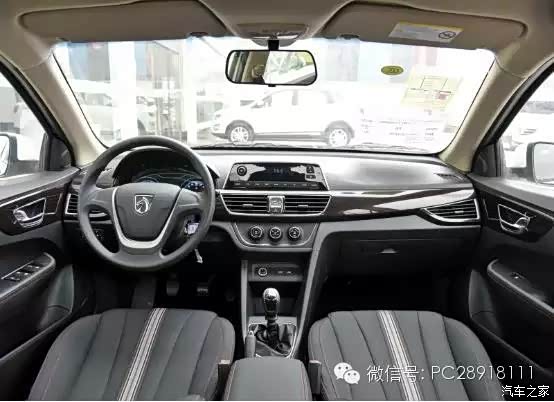 不仅外观赞 内饰不输20万合资名车!_盐城五菱