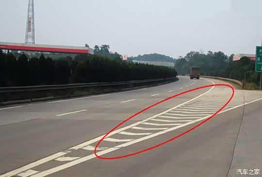 【高速上常见的几种标线一定要熟知_长安福特