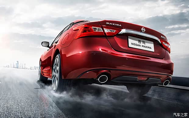 【东风日产传奇轿跑西玛武汉首家展车到店_武