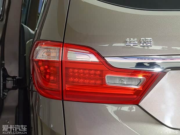 【你没见过的七座宝马_桂林华路通汽车优惠