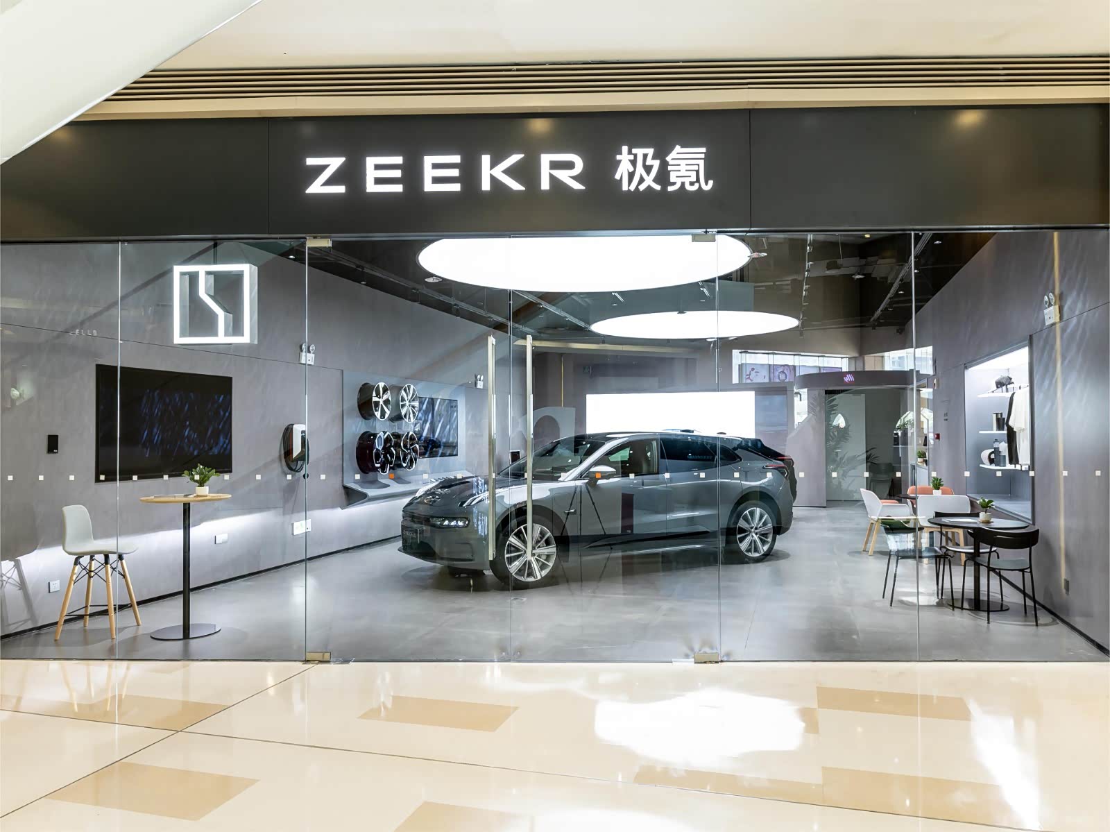 极氪空间|珠海华发商都