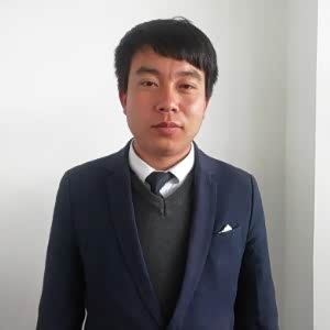 杨立