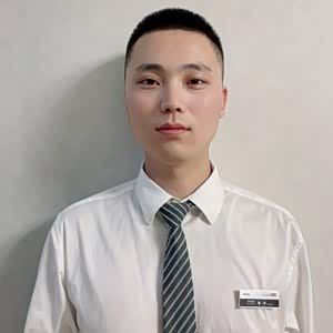 鲁爽