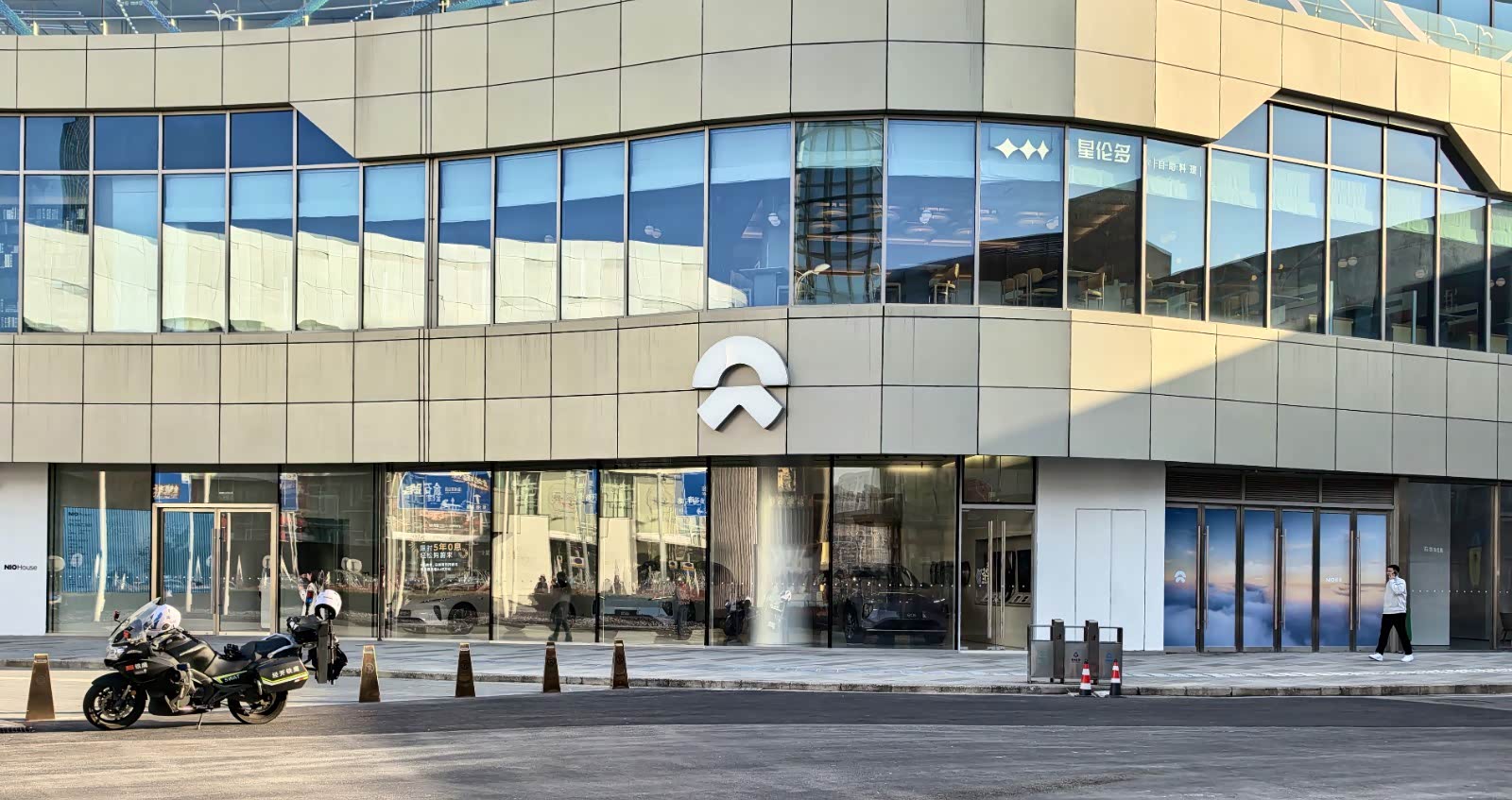 蔚来中心丨无锡万象城