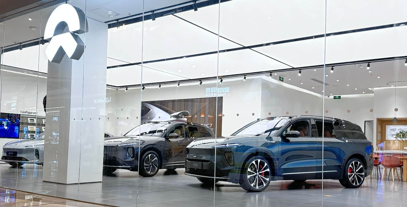 蔚来空间丨启东吾悦广场