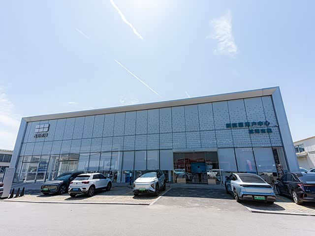 吉利银河威海吉星金蚂蚁广场店