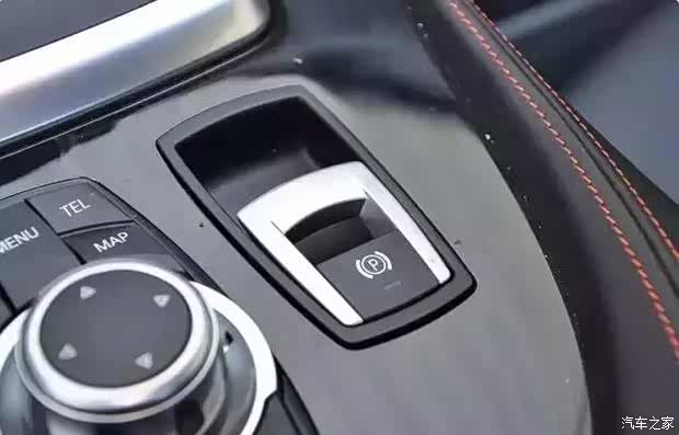 【开车时不要乱摸!后果会不堪设想!_吉利汽车