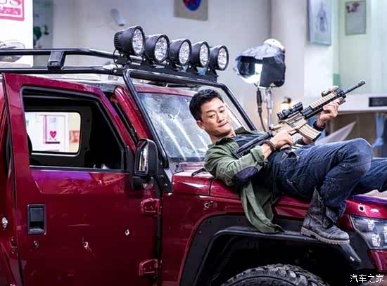 【图】硬汉归来 BJ40与吴京上演速度与激情