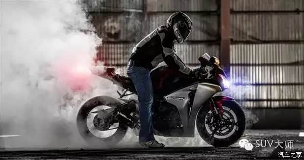 【天冷了 原地热车和行车热车谁更科学_广州耀