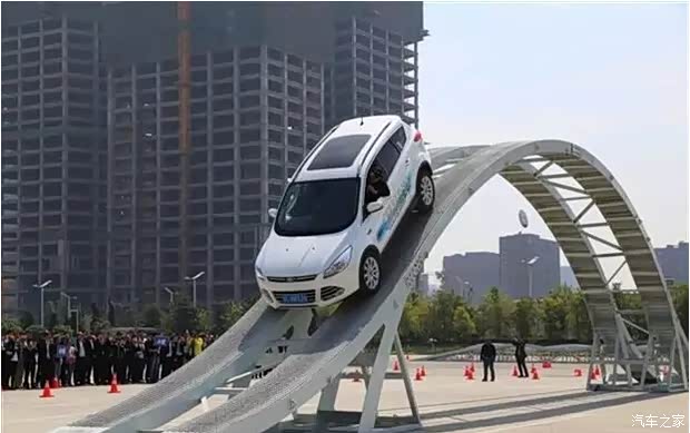 【广汇福特华圣特翼出行 送福到家_广汇长安福