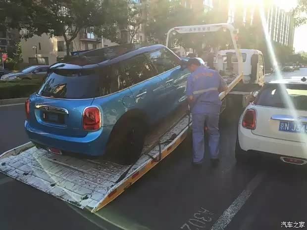 【图】买了保险就去4S店放心的把爱车修好吧