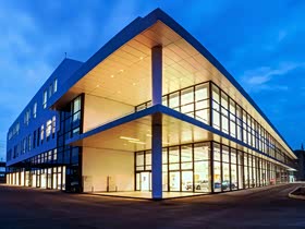 【南京宝马4S店】南京宝马4S店地址_电话