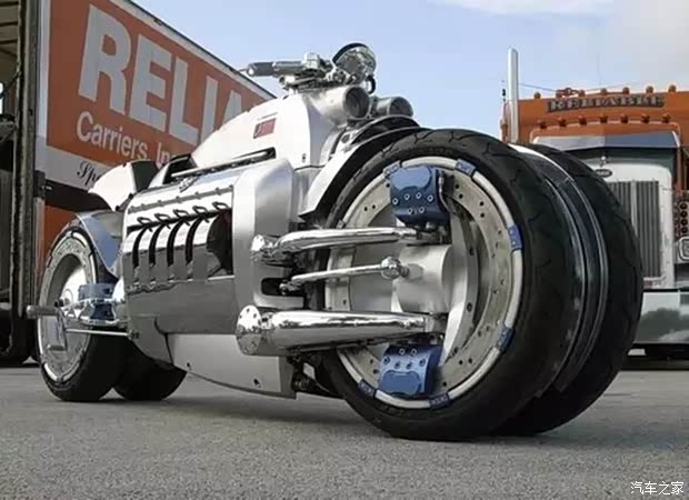 【世界上跑的最快的摩托车就是道奇战斧_开远