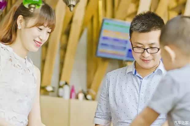 致敬E路坚持梦想不倦前行的凡人歌者_江西星