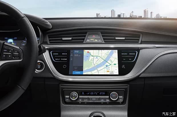 吉利帝豪GS增推智联型 售价10.88万元起