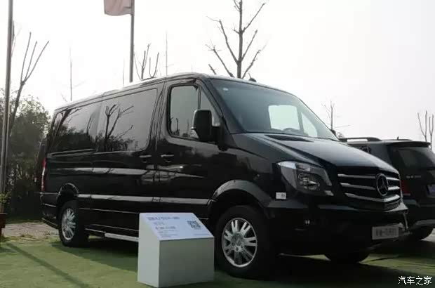 图】2016年团队出行神器 9座商务房车推荐_汽