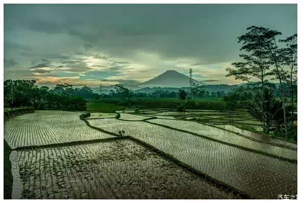 【天热雨大 是时候来这里冷静下_临沂宝景汽车