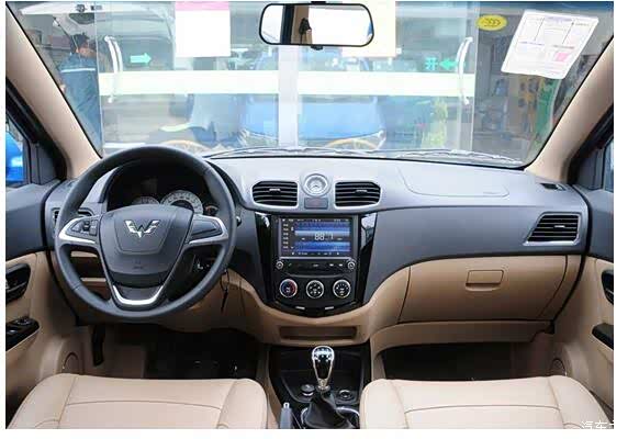 【天王山之战今日上演北汽威旺M30VS五菱宏