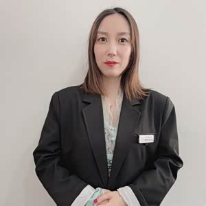 薛丽霞