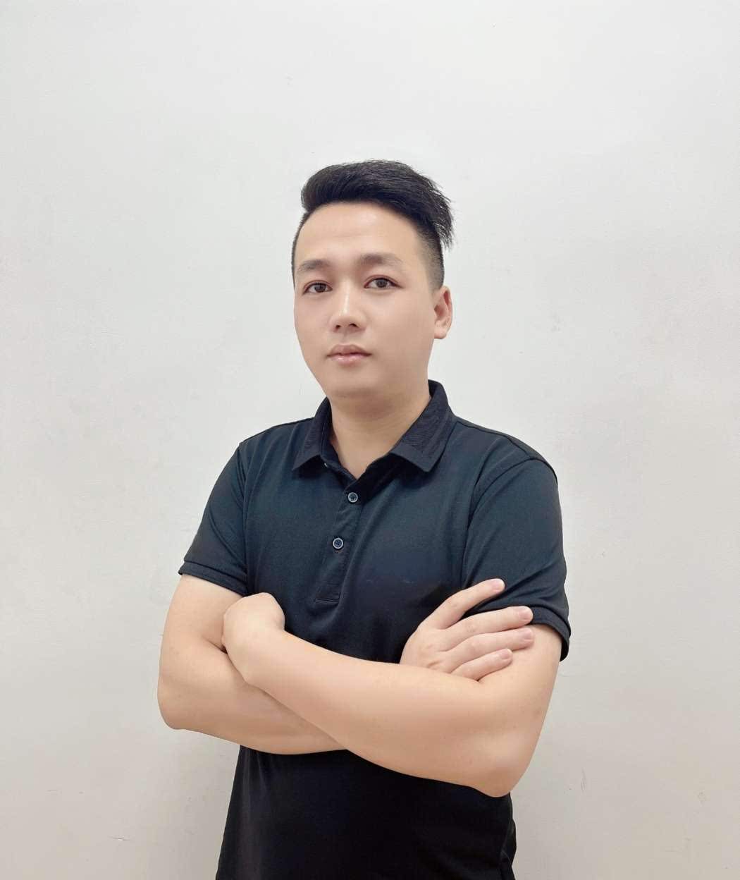 罗映韬