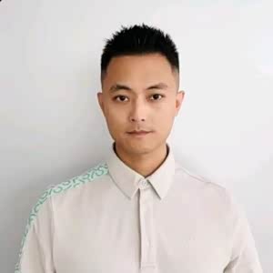陈灯毅