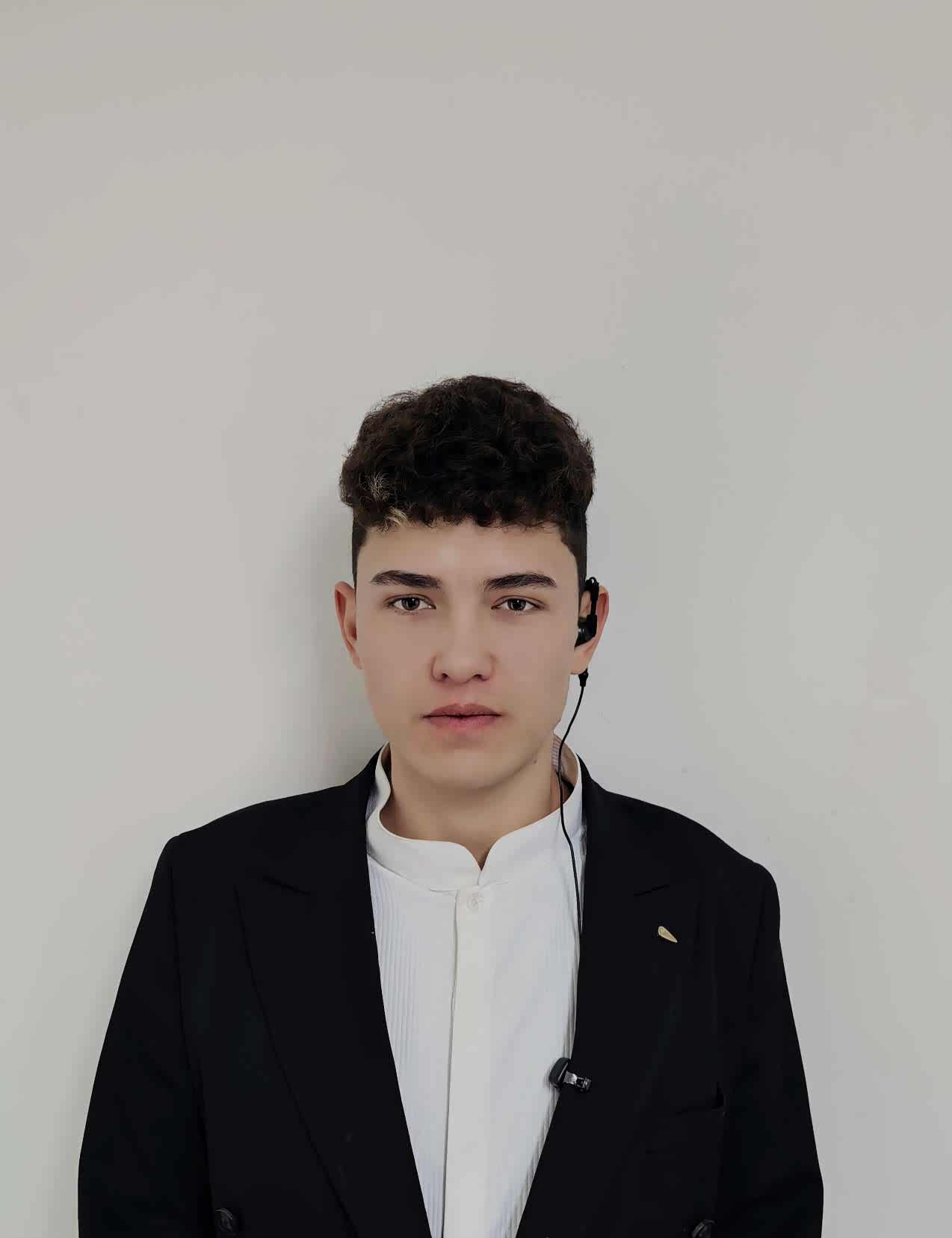 艾合麦提阿布力米提