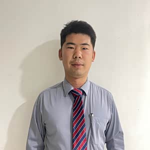 吕赢